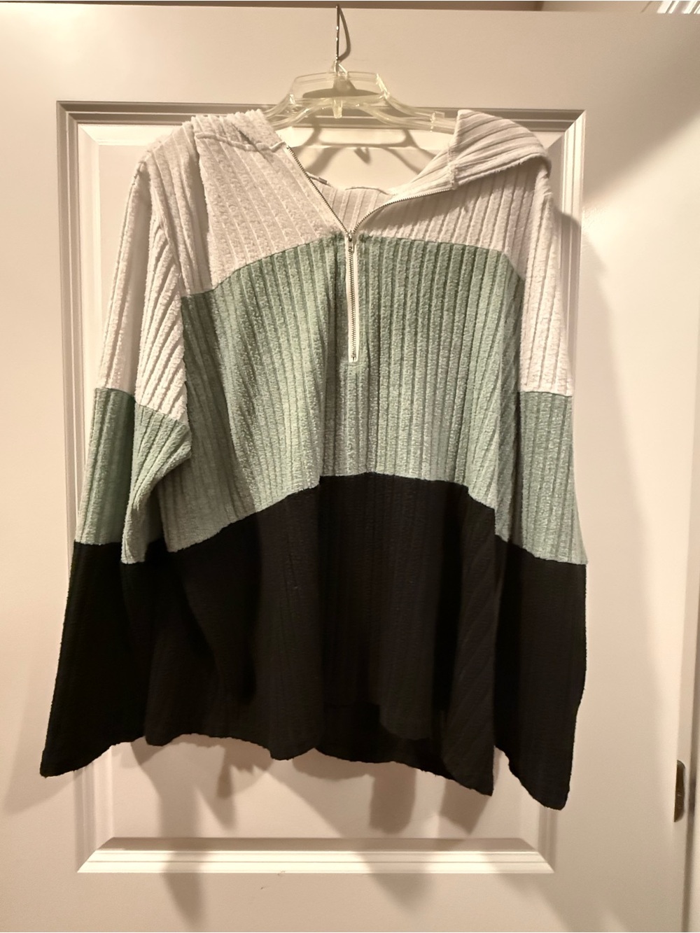Men's Colorblock Ribbed Half-Zip Hoodie Sweater - Mint, White & Black